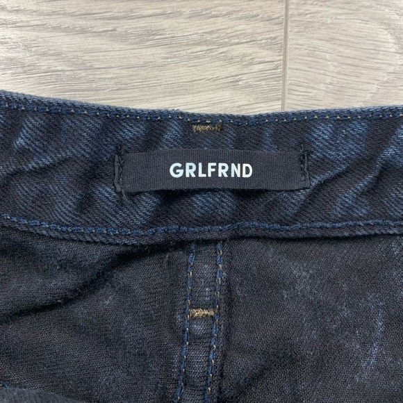 GRLFRND Cindy Clay Jean Shorts - Picture 8 of 15